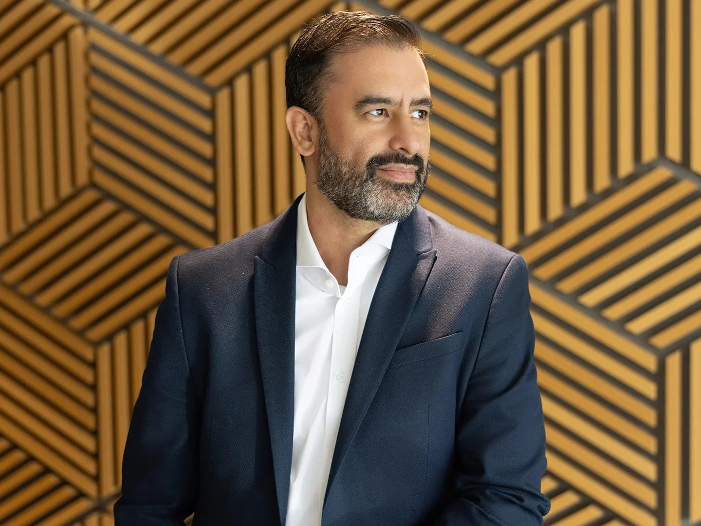 Leo Pareja Takes Helm as AGNT CEO